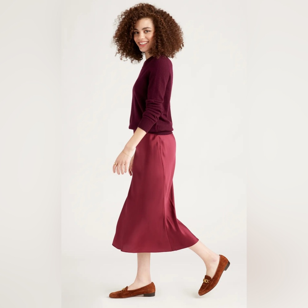 Quince Burgundy 100% washable silk skirt